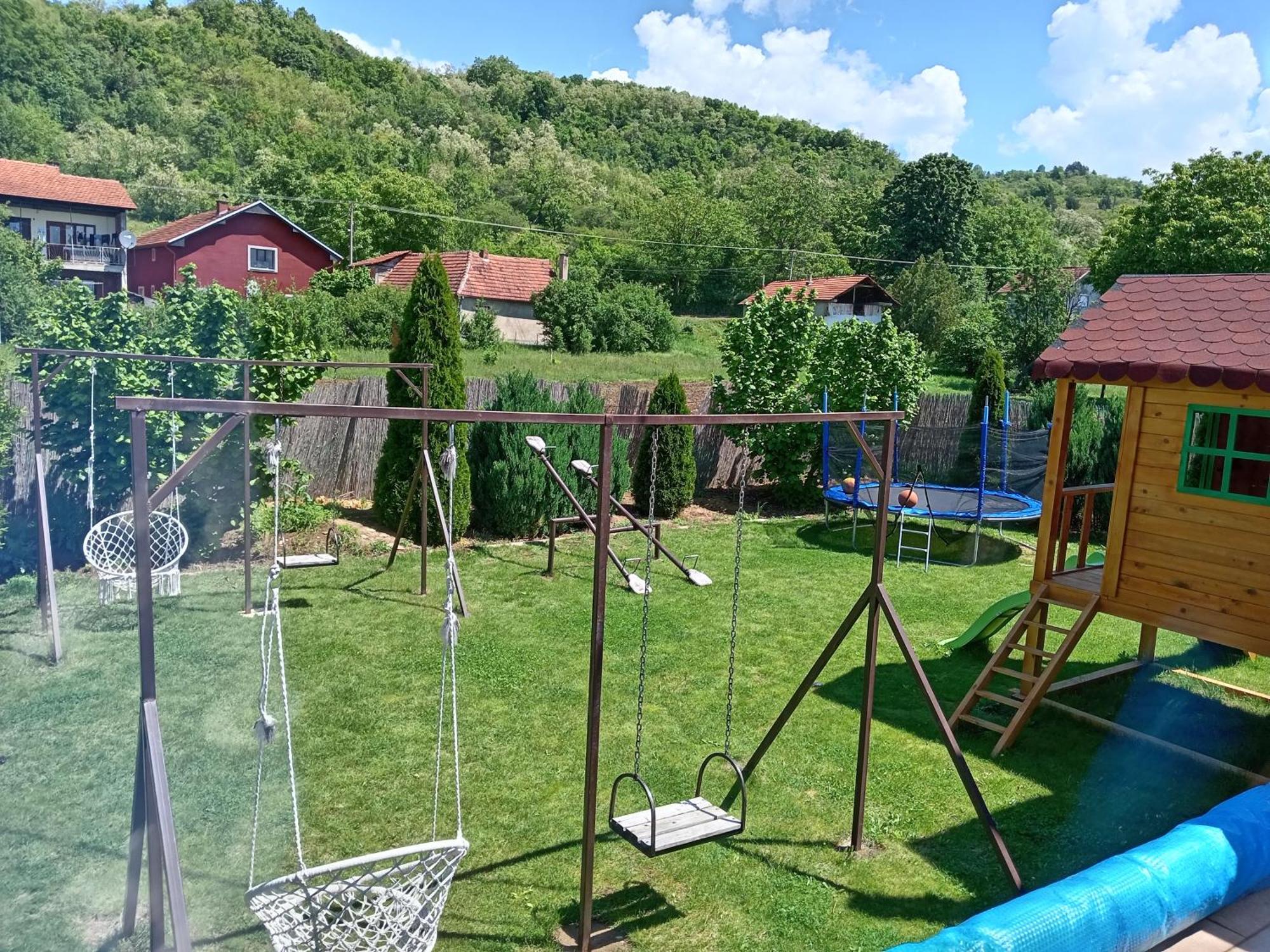 Vila Viktori Pirot Exterior photo